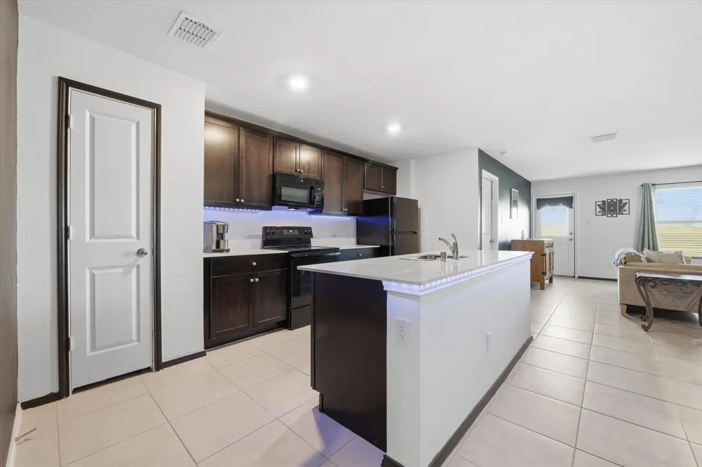 1393 Beach Drive Pelican Bay, TX 76020