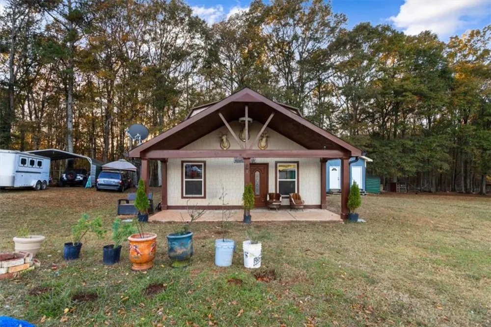 1740 Gratis Road Monroe, GA 30656