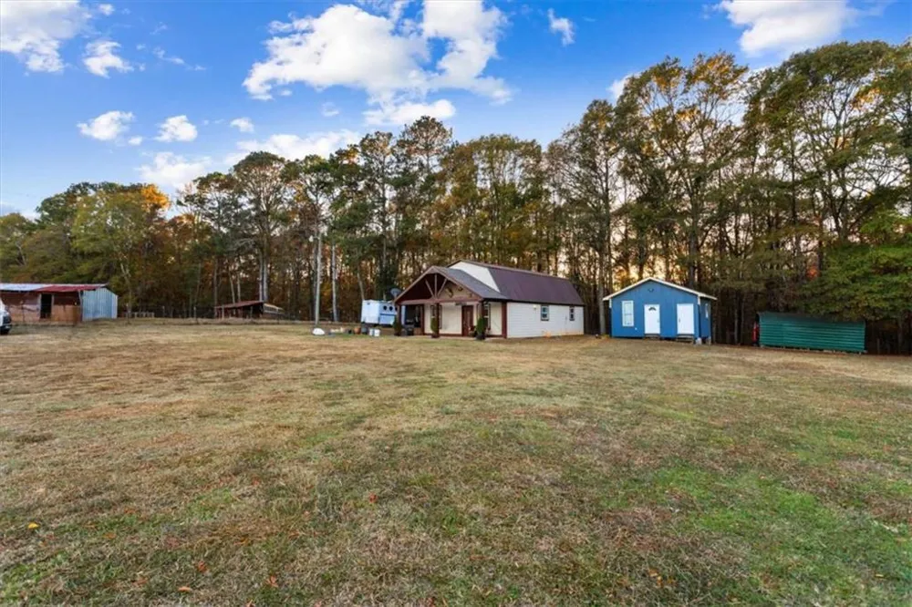 1740 Gratis Road Monroe, GA 30656