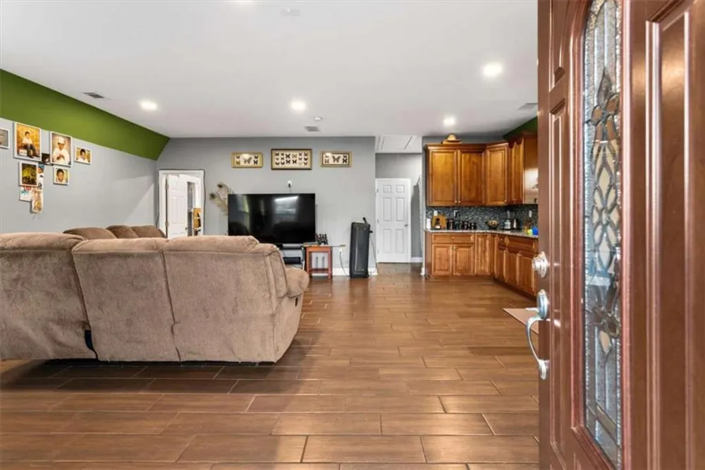 1740 Gratis Road Monroe, GA 30656