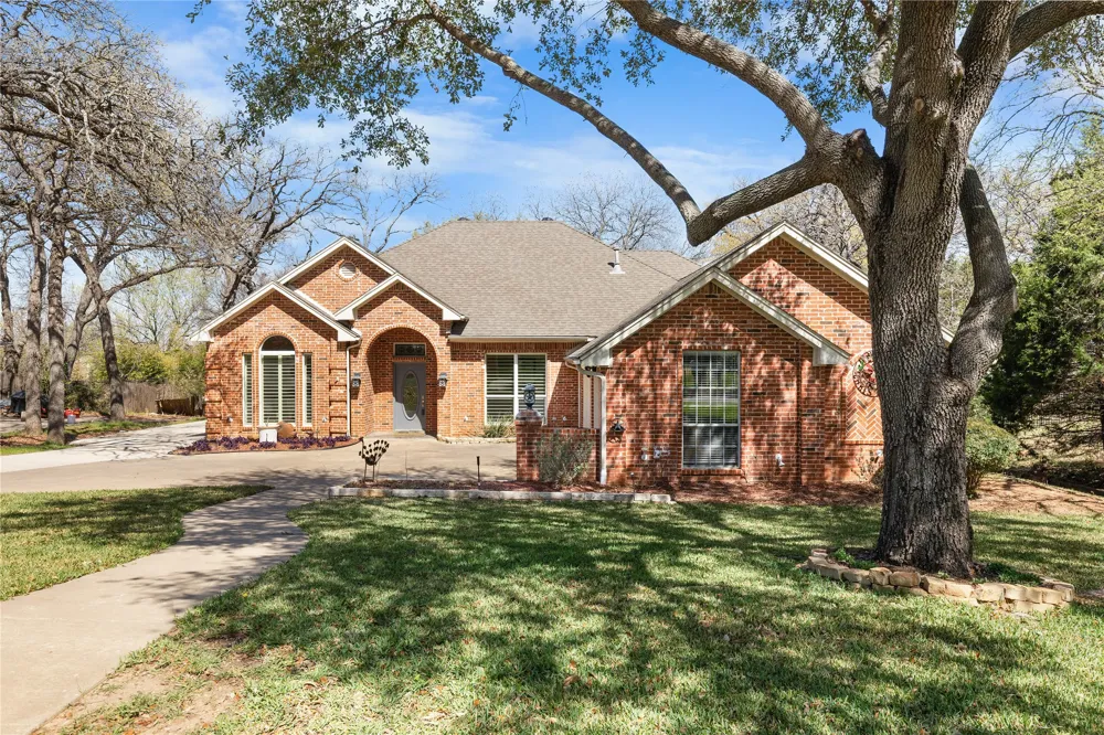 1007 Santa Fe Street Denton, TX 76205