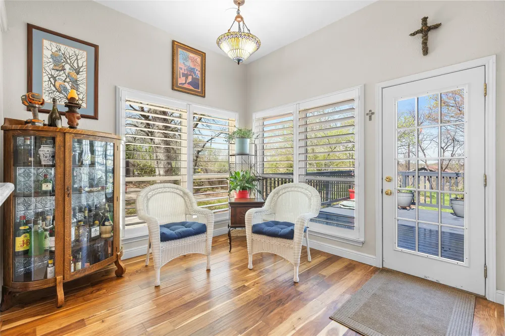 1007 Santa Fe Street Denton, TX 76205