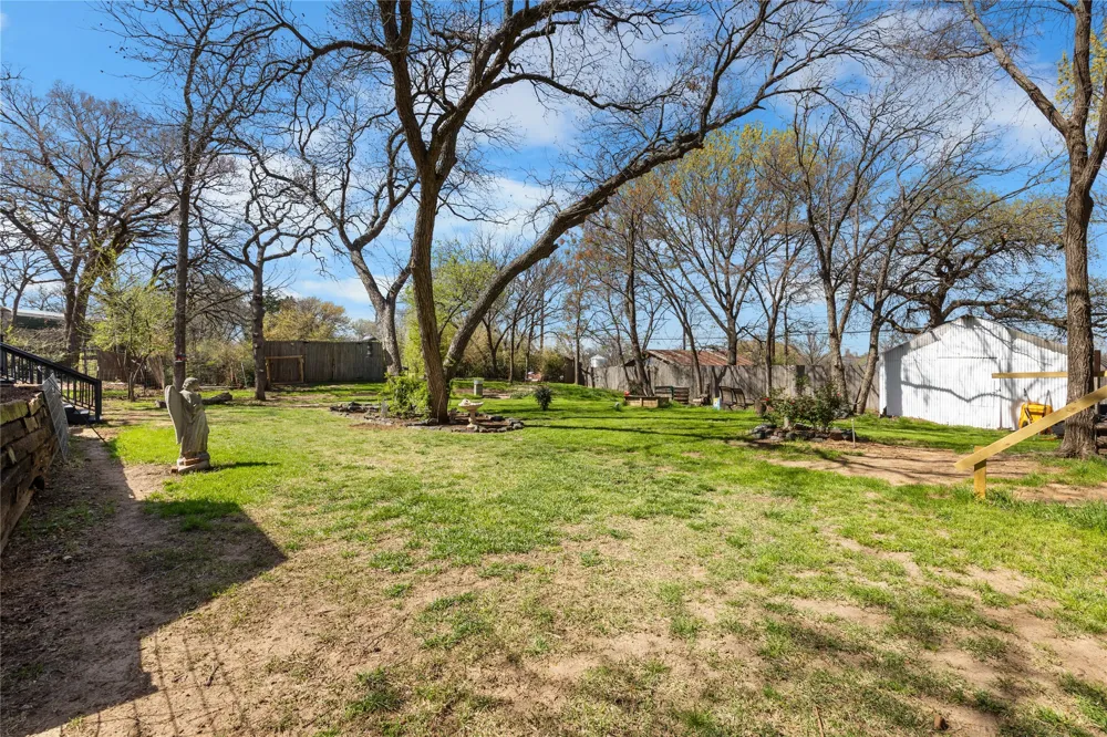 1007 Santa Fe Street Denton, TX 76205