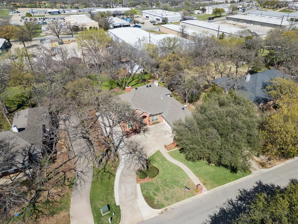 1007 Santa Fe Street Denton, TX 76205