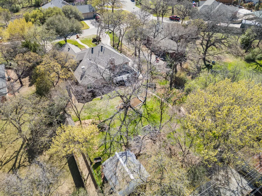 1007 Santa Fe Street Denton, TX 76205