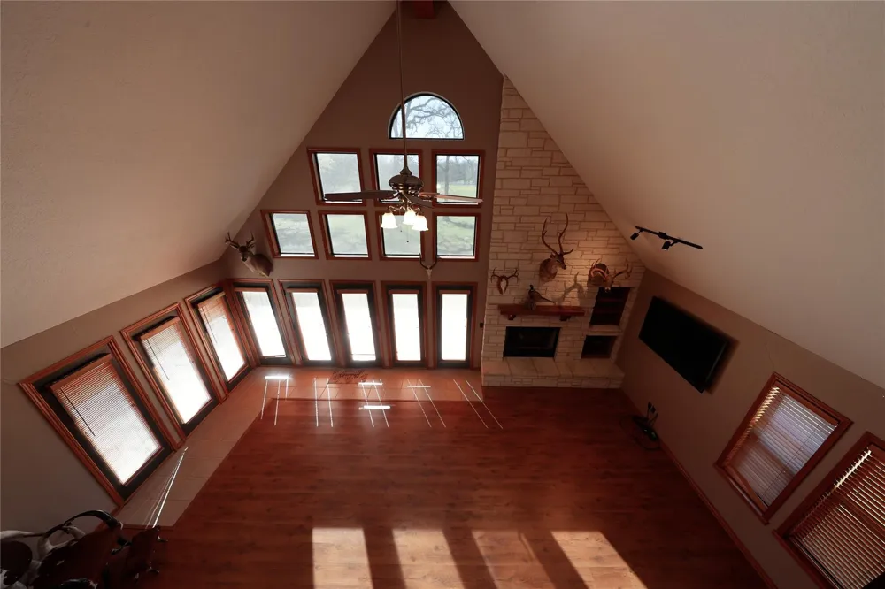 3337 Brunes Mill Road Columbus, TX 78934
