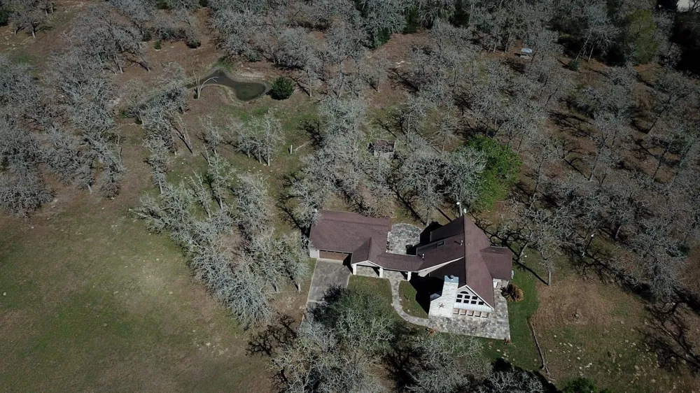 3337 Brunes Mill Road Columbus, TX 78934