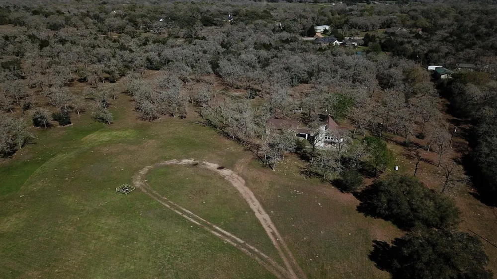 3337 Brunes Mill Road Columbus, TX 78934