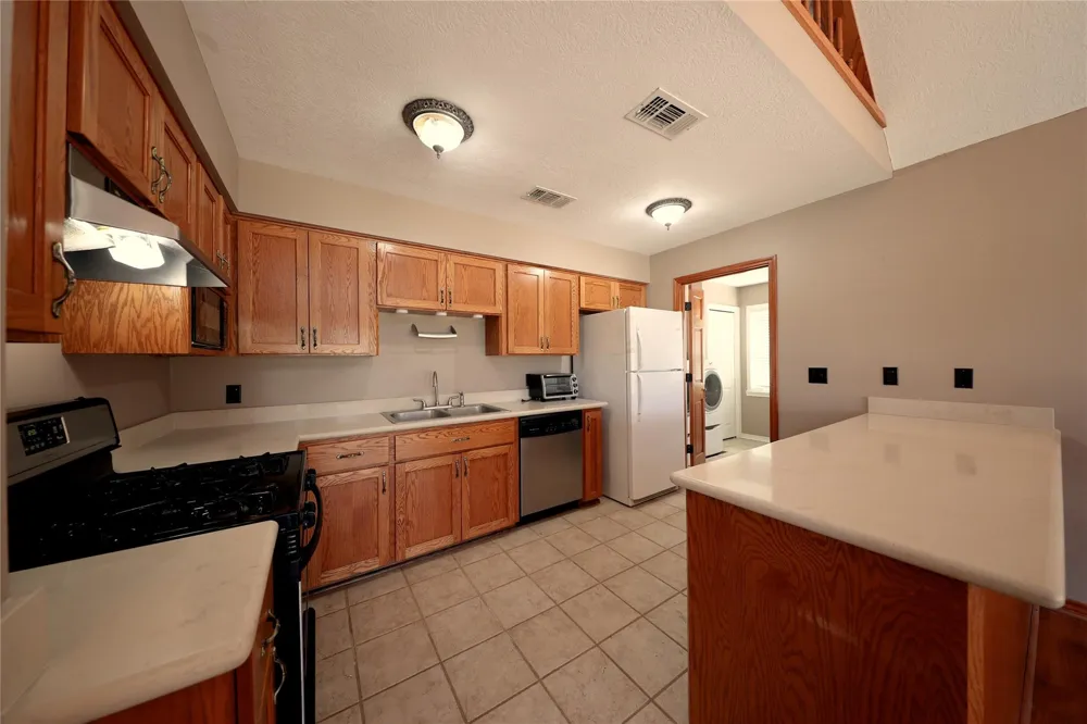 3337 Brunes Mill Road Columbus, TX 78934