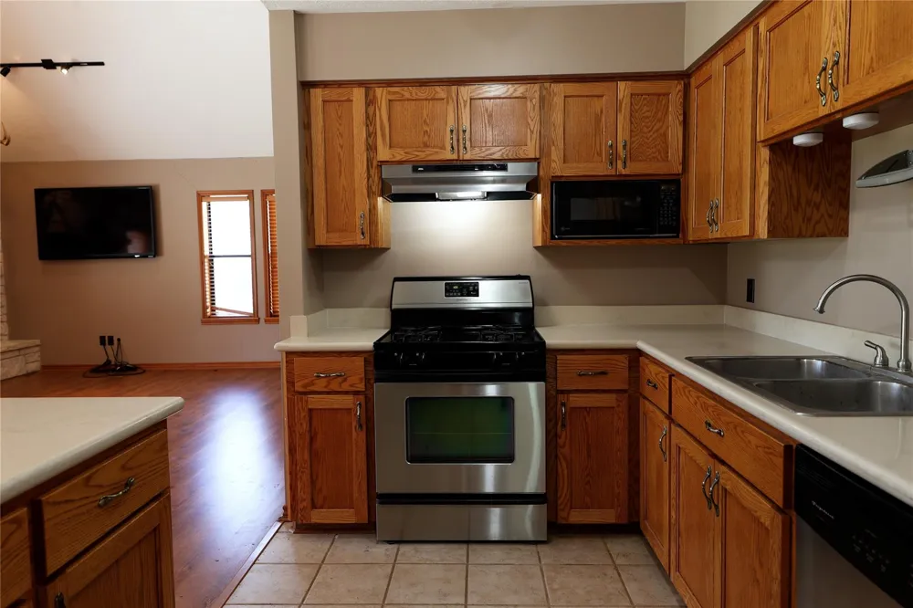 3337 Brunes Mill Road Columbus, TX 78934