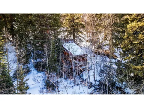 944 Roberts Road