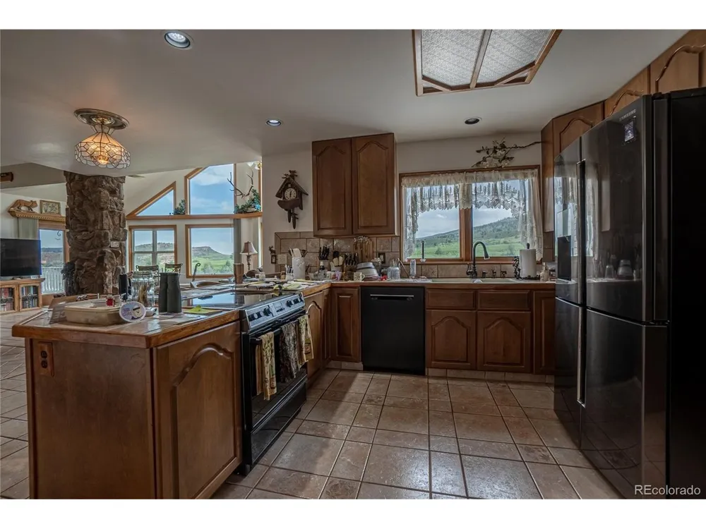 12711 Buckhorn Road Loveland, CO 80538
