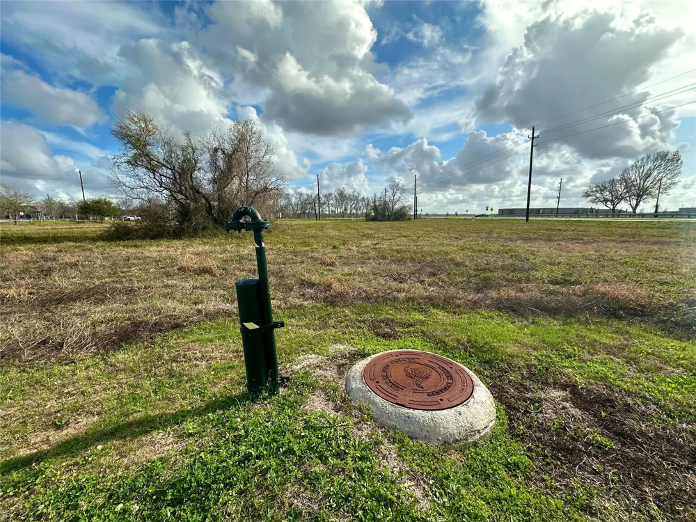 4011 Davenport Parkway Rosharon, TX 77583