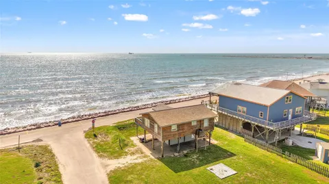 902 Beach Drive