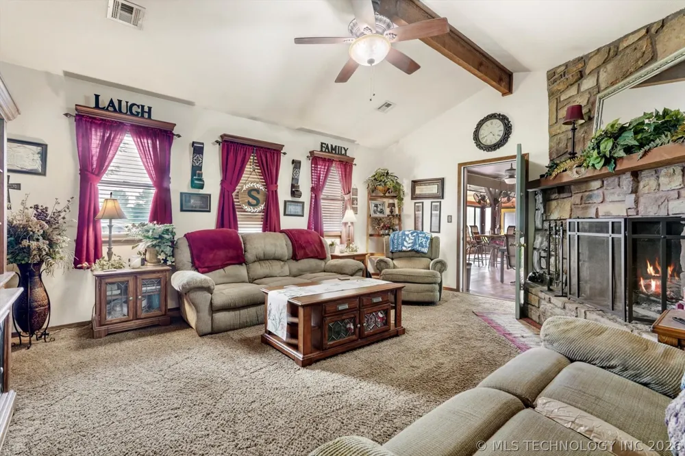 4152 W Oak Street Skiatook, OK 74070