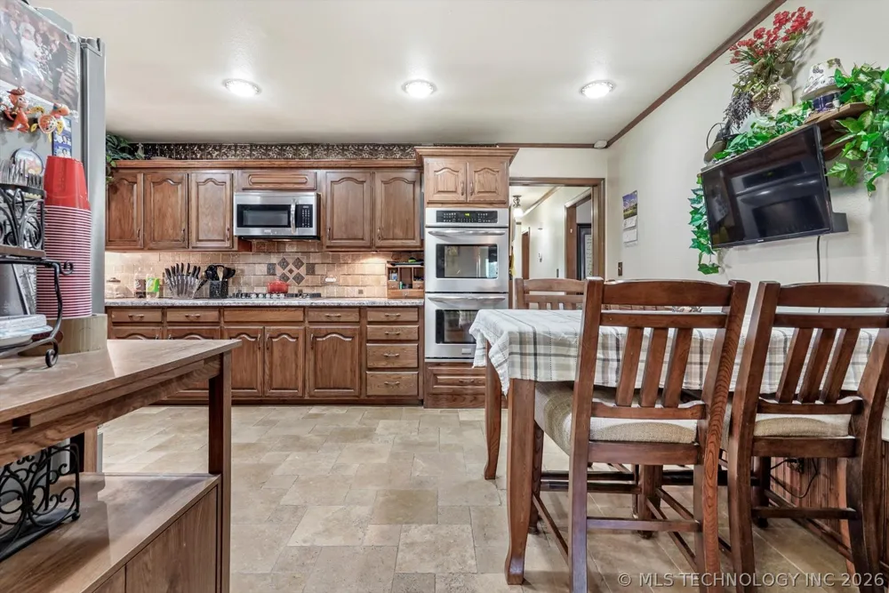 4152 W Oak Street Skiatook, OK 74070