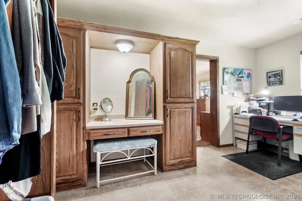 4152 W Oak Street Skiatook, OK 74070