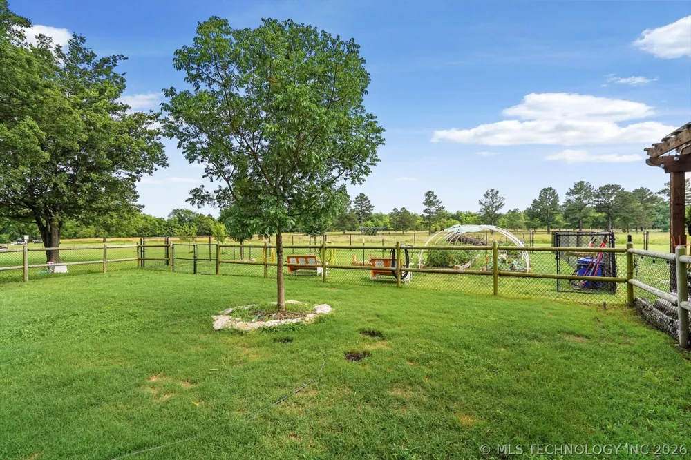 4152 W Oak Street Skiatook, OK 74070