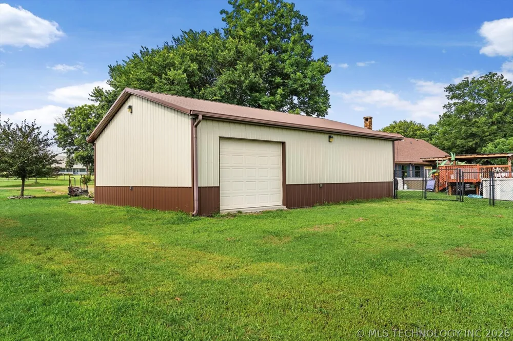 4152 W Oak Street Skiatook, OK 74070
