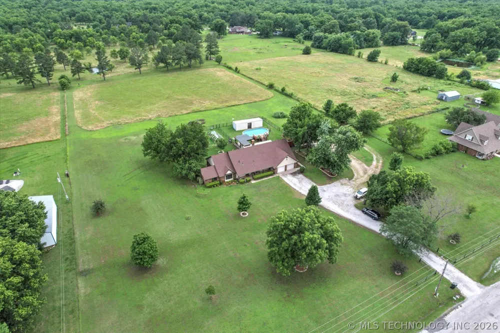 4152 W Oak Street Skiatook, OK 74070
