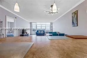 Address Not Shown Hollywood, FL 33019