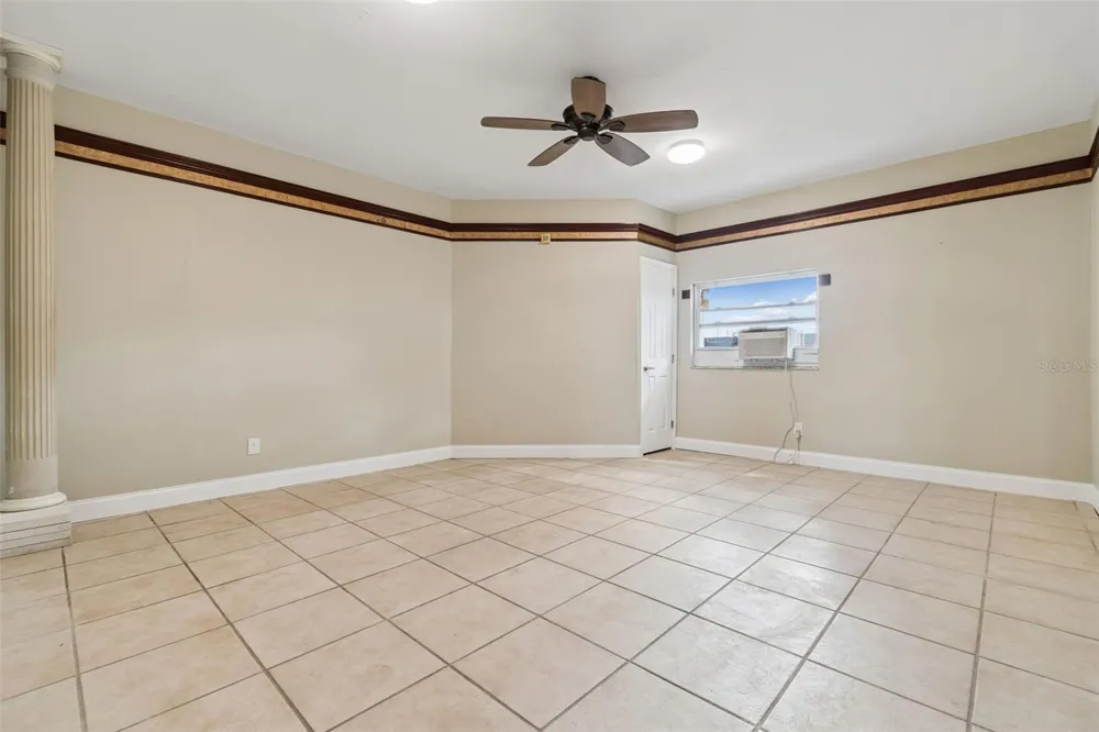 9901 BAY DRIVE Gibsonton, FL 33534