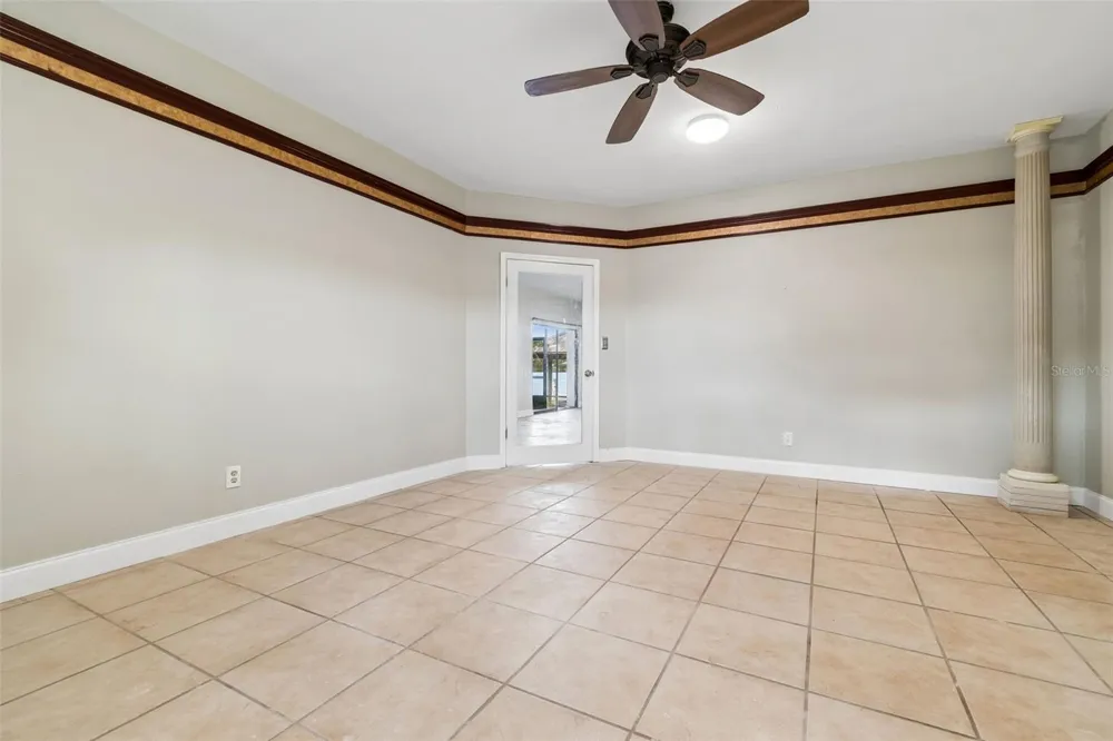 9901 BAY DRIVE Gibsonton, FL 33534