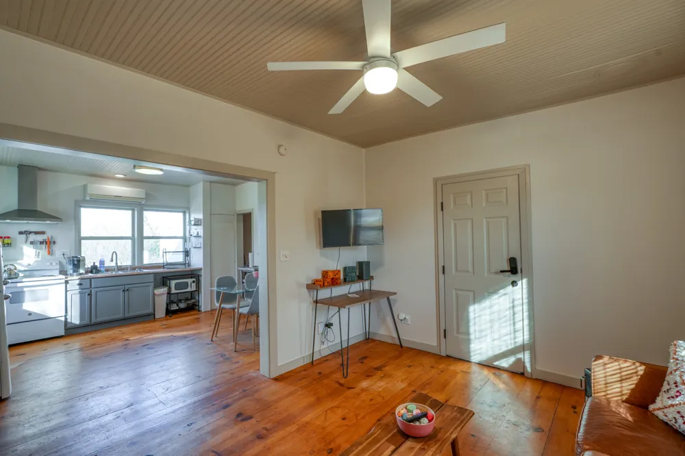 305 W Tarrant Street Llano, TX 78643