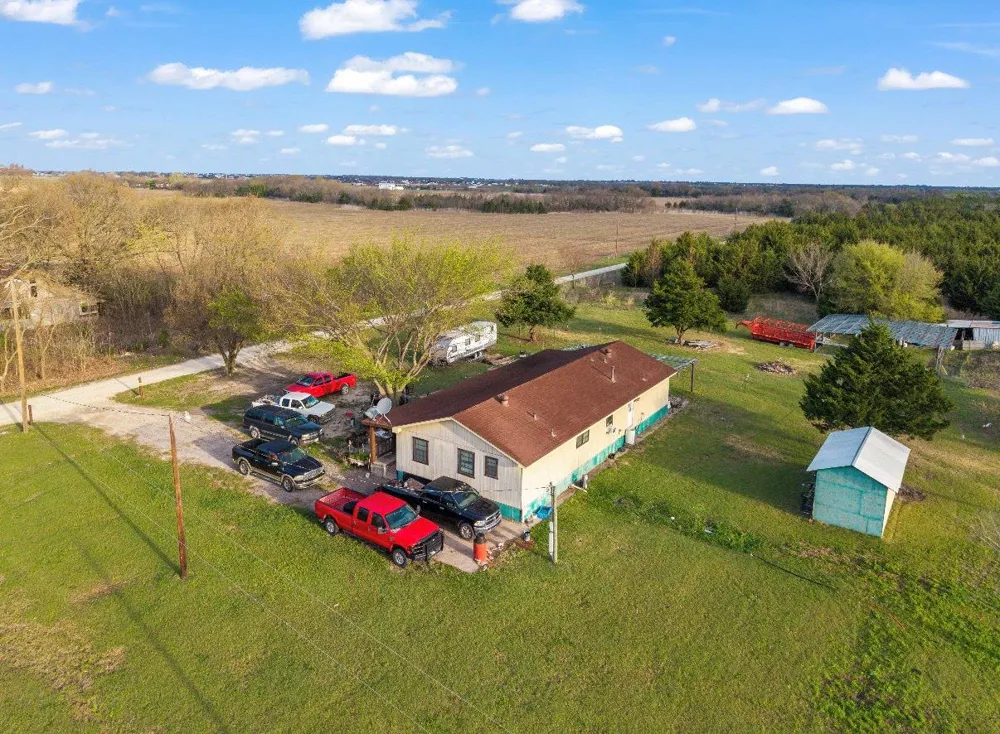 3451 Fm 878 Waxahachie, TX 75165