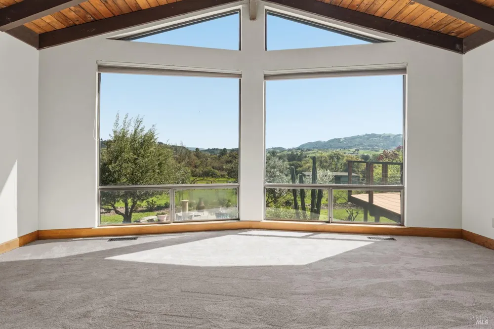 4436 Grange Road Santa Rosa, CA 95404