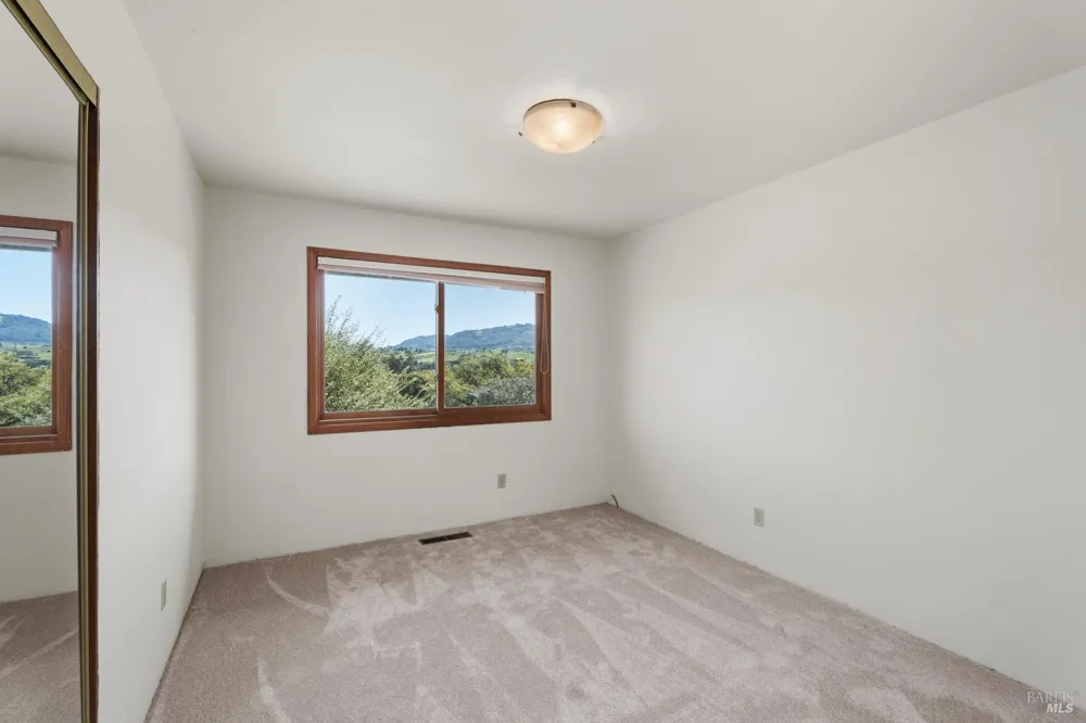 4436 Grange Road Santa Rosa, CA 95404