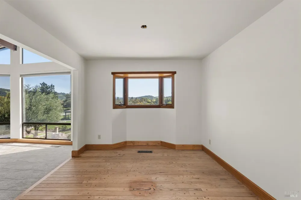 4436 Grange Road Santa Rosa, CA 95404