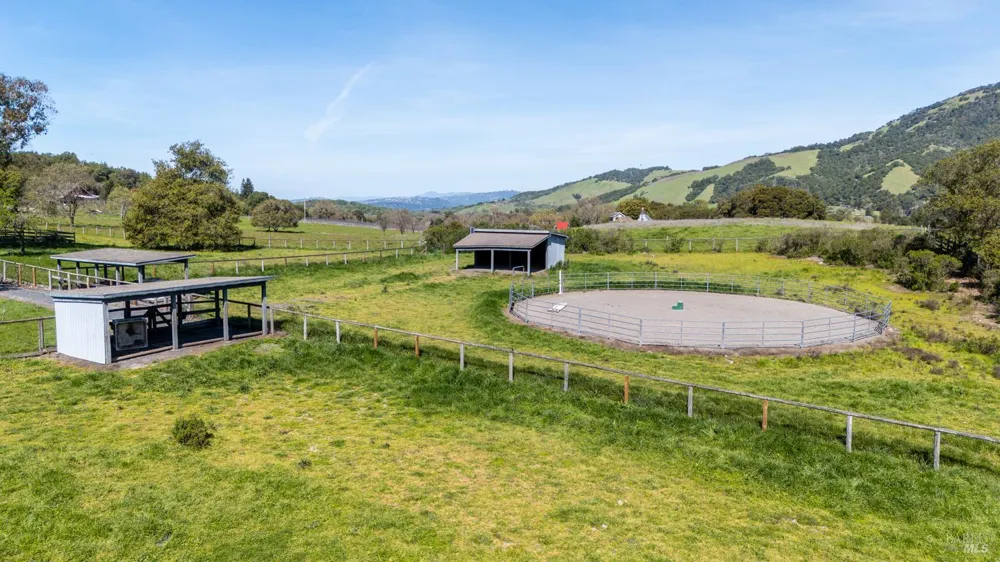 4436 Grange Road Santa Rosa, CA 95404