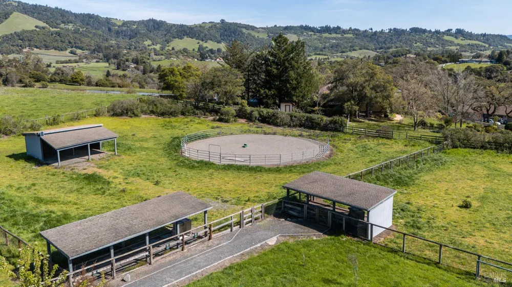 4436 Grange Road Santa Rosa, CA 95404
