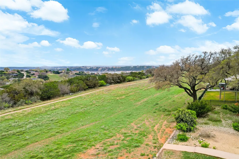 20711 Henry Avenue Lago Vista, TX 78645