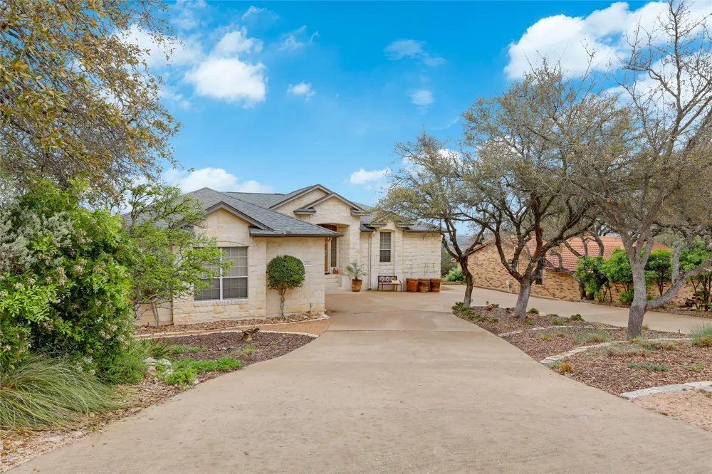 20711 Henry Avenue Lago Vista, TX 78645