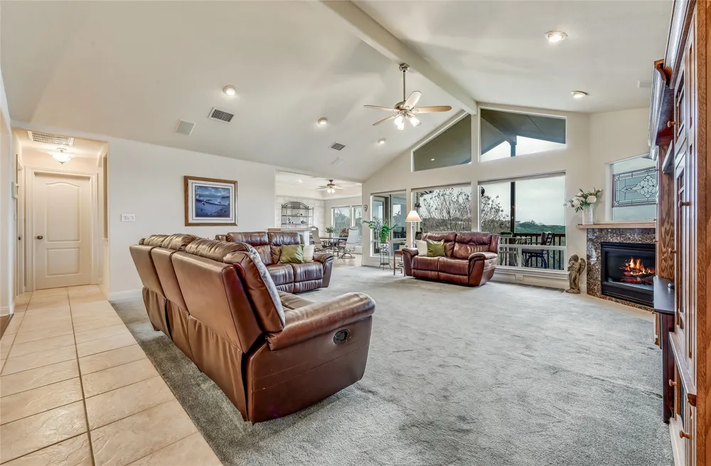 20711 Henry Avenue Lago Vista, TX 78645