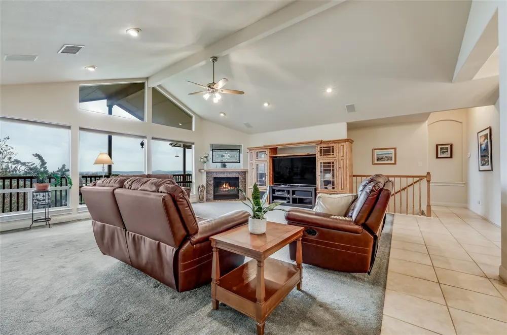 20711 Henry Avenue Lago Vista, TX 78645