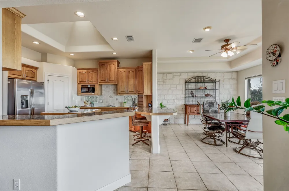 20711 Henry Avenue Lago Vista, TX 78645