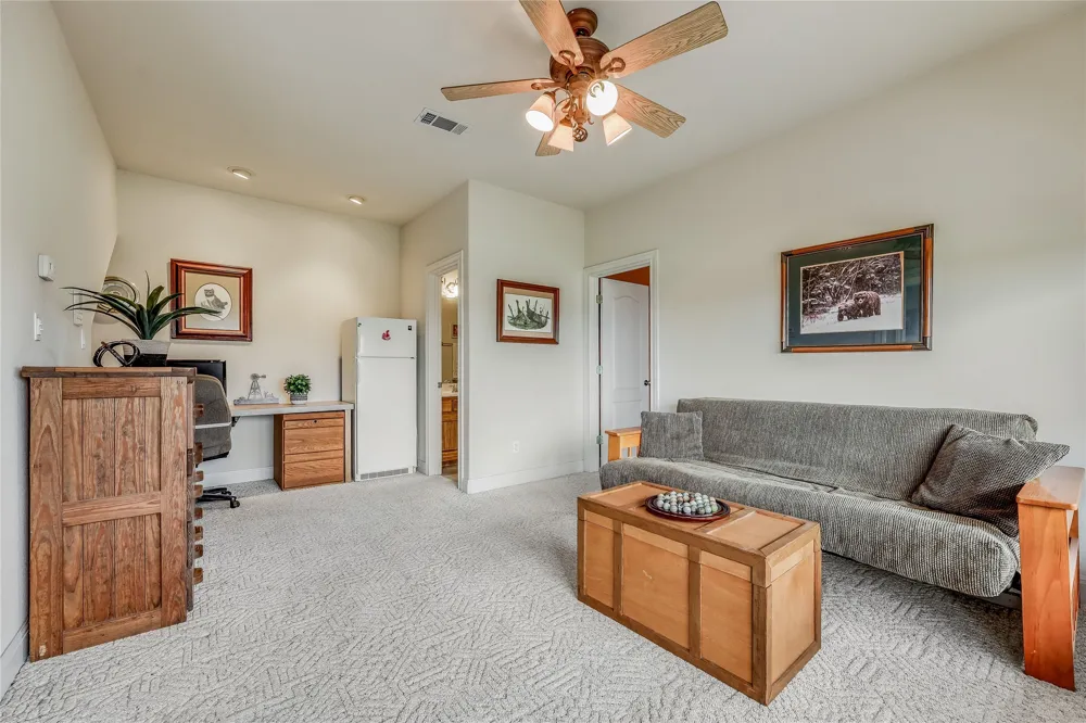 20711 Henry Avenue Lago Vista, TX 78645
