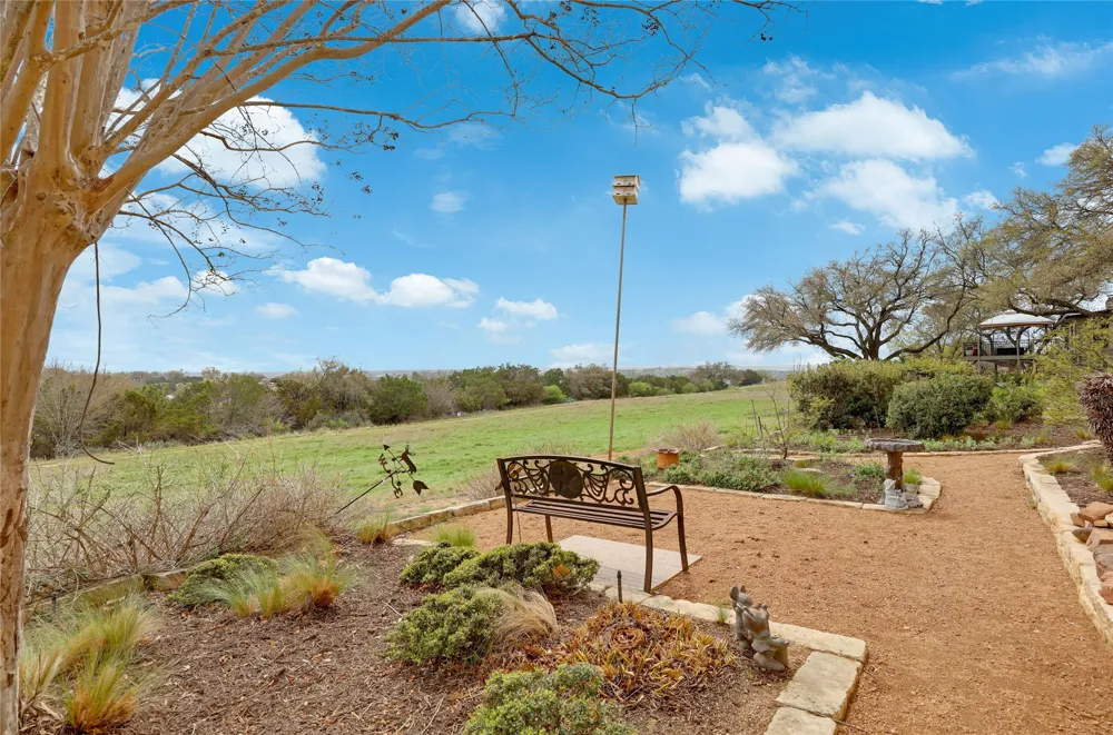 20711 Henry Avenue Lago Vista, TX 78645