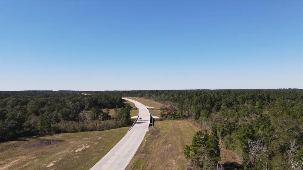 15 Sh 249 Navasota, TX 77868