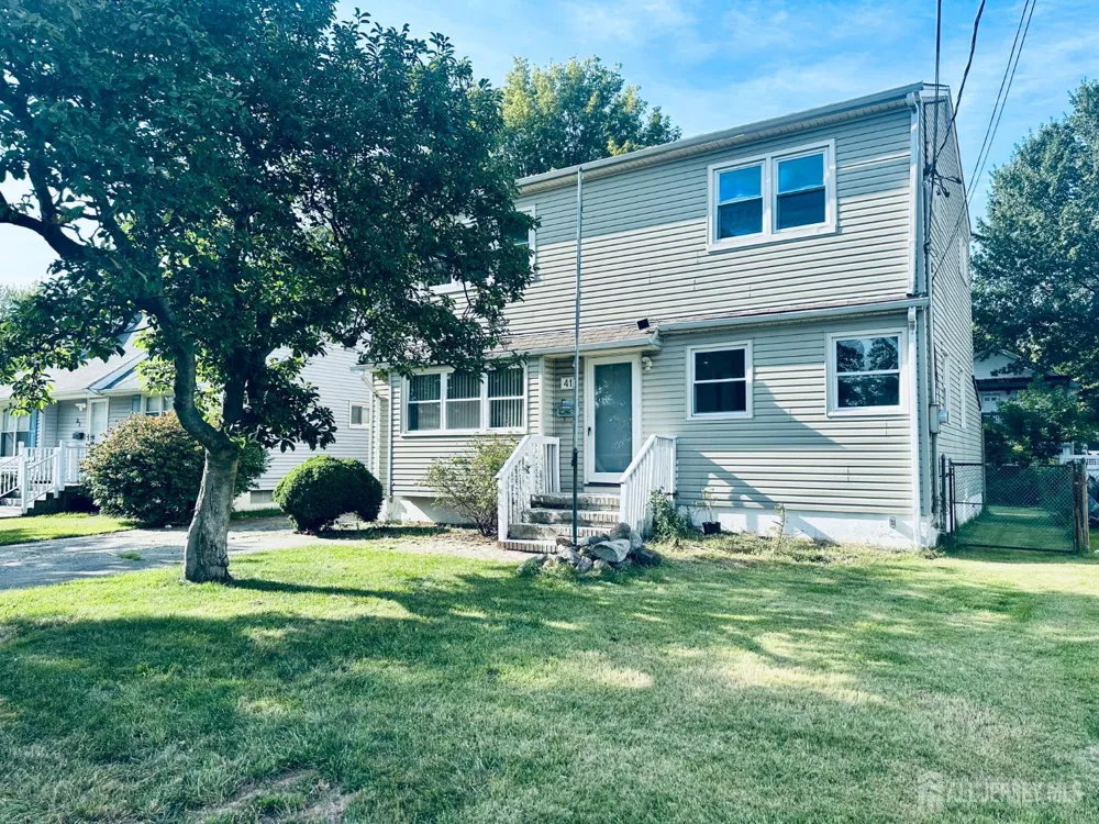 41 W Henry Place W Iselin, NJ 08830
