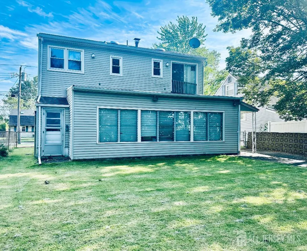 41 W Henry Place W Iselin, NJ 08830