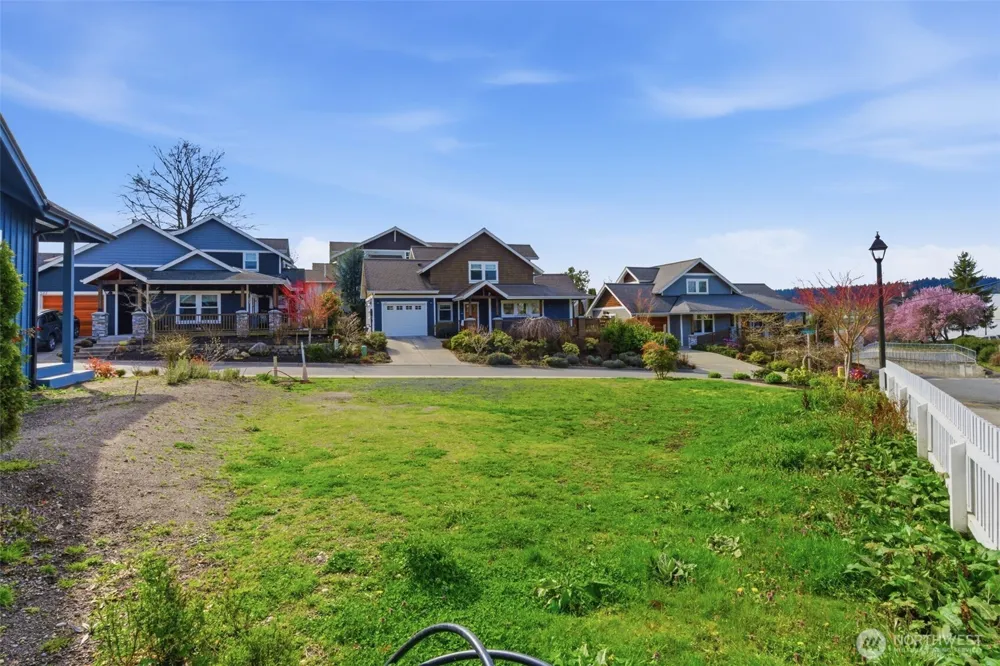 515 Antonson Lane NE Poulsbo, WA 98370