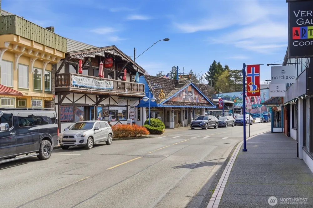 515 Antonson Lane NE Poulsbo, WA 98370