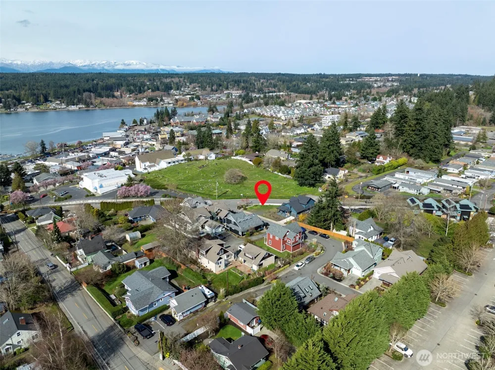 515 Antonson Lane NE Poulsbo, WA 98370