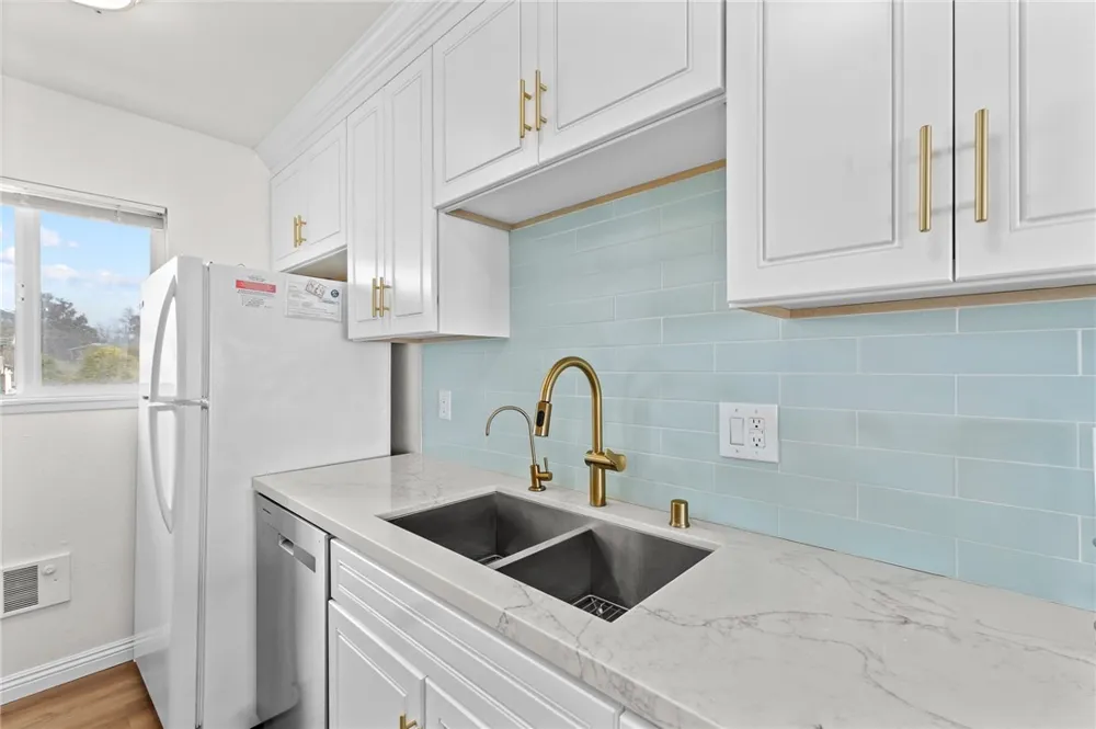 77 Ocean Avenue #12 Cayucos, CA 93430