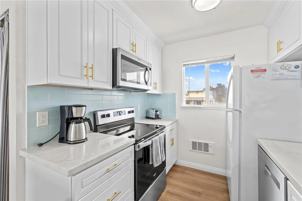 77 Ocean Avenue #12 Cayucos, CA 93430