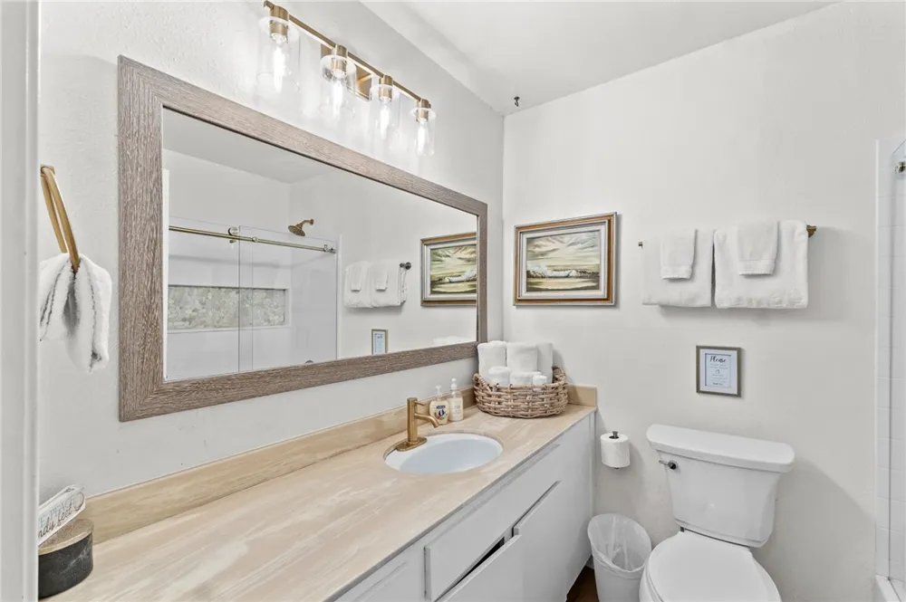 77 Ocean Avenue #12 Cayucos, CA 93430